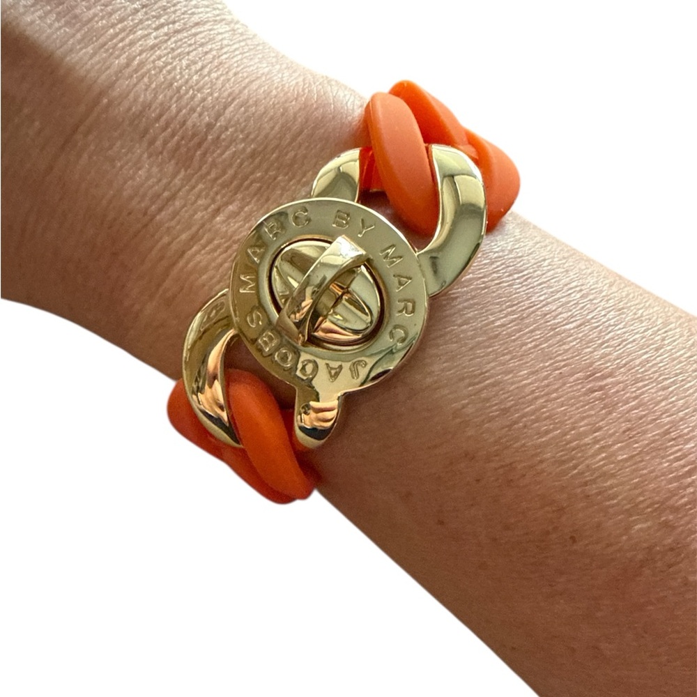 Marc by Marc Jacobs Katie Candy Rubber Turnlock Bracelet Bright Orange Gold